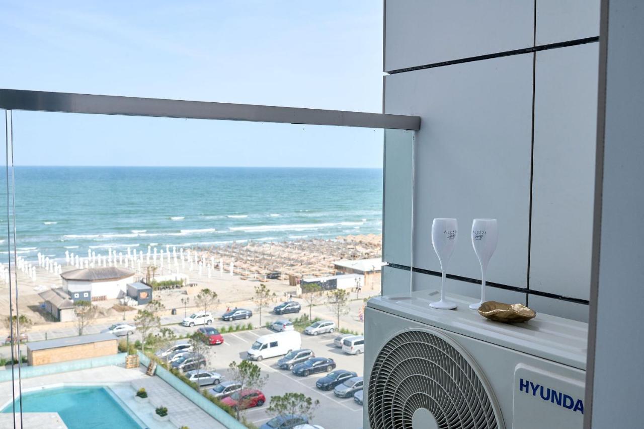 Seaview Luxury Studio In Infinity Beach Resort Mamaia Extérieur photo