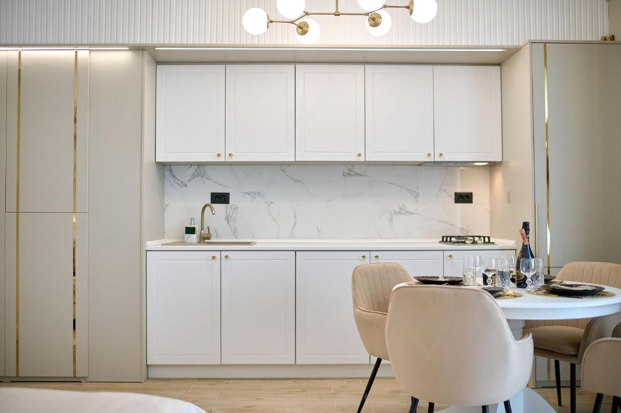 Seaview Luxury Studio In Infinity Beach Resort Mamaia Extérieur photo